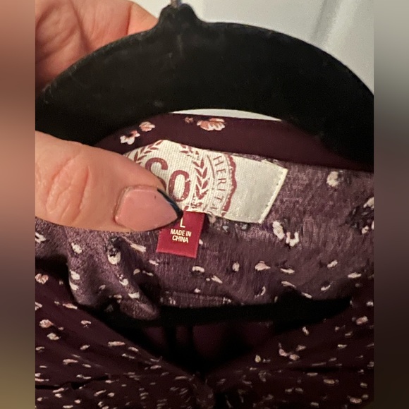 SO Ladies Floral Blouse - Picture 3 of 3